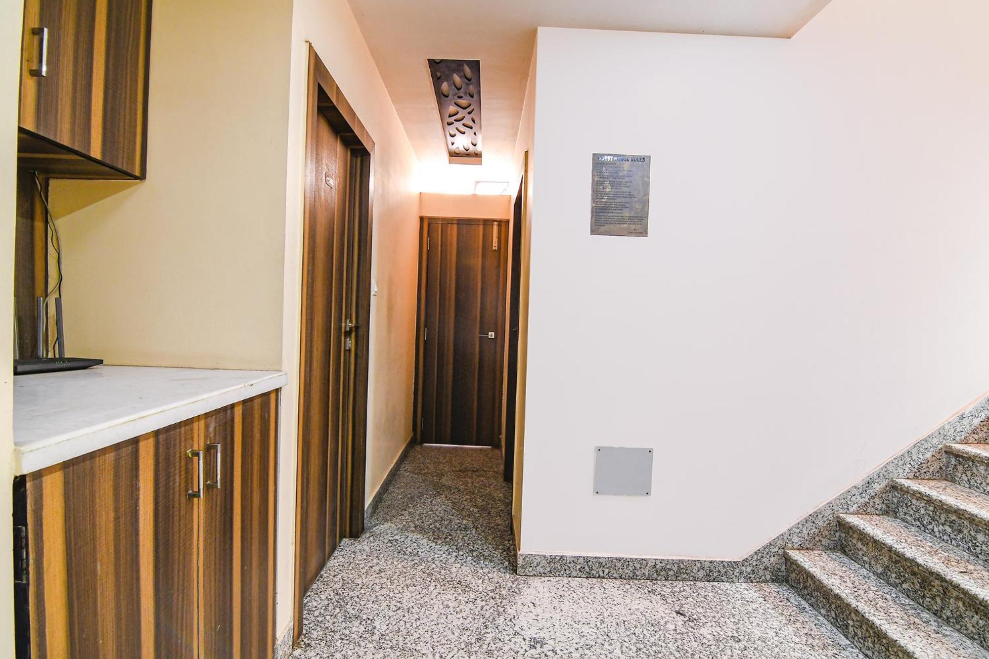 Fabexpress Scholer Motel Calcutta Exteriör bild